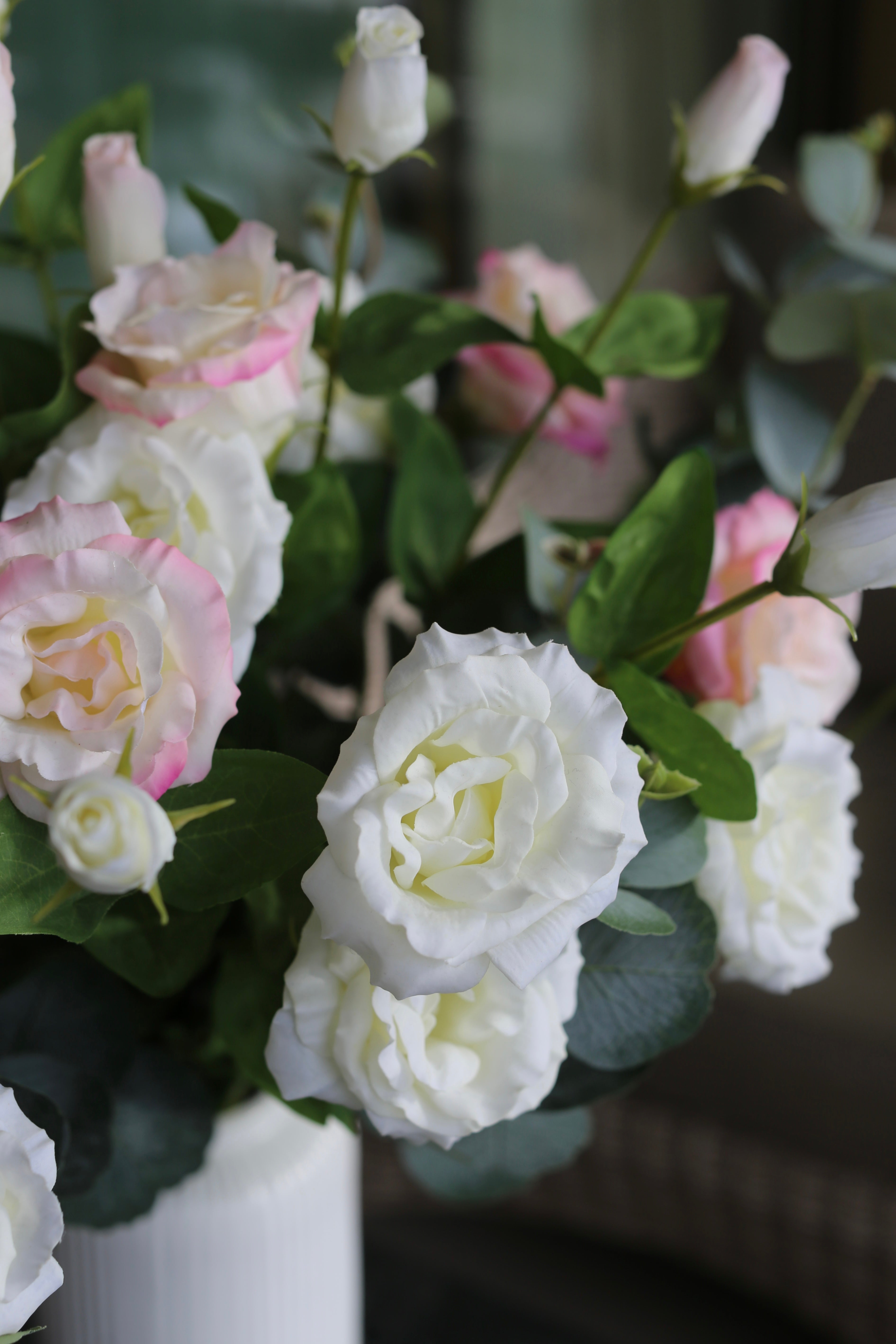 Lisianthus & Eucalyptus Bouquet