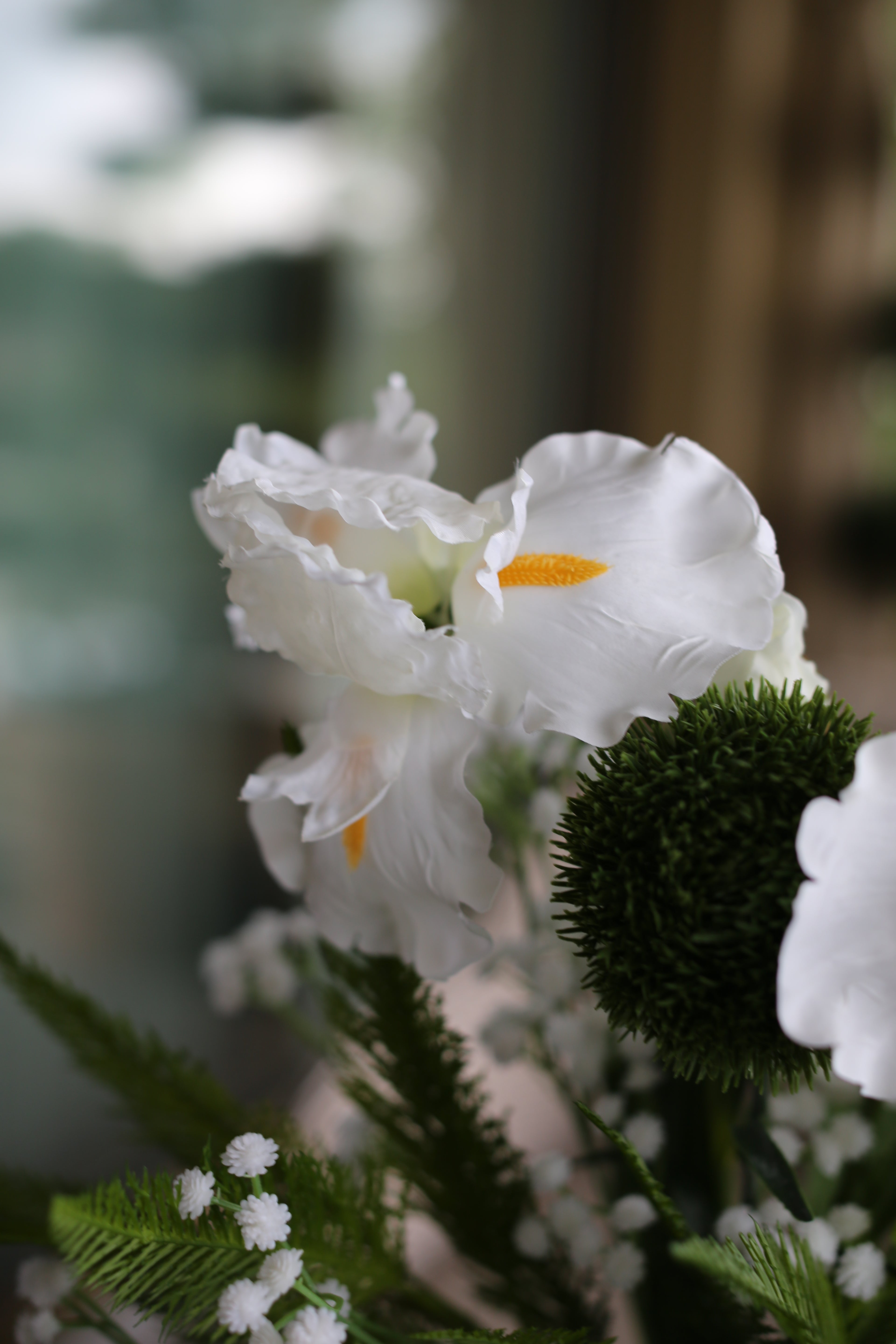 The Astoria Bouquet White