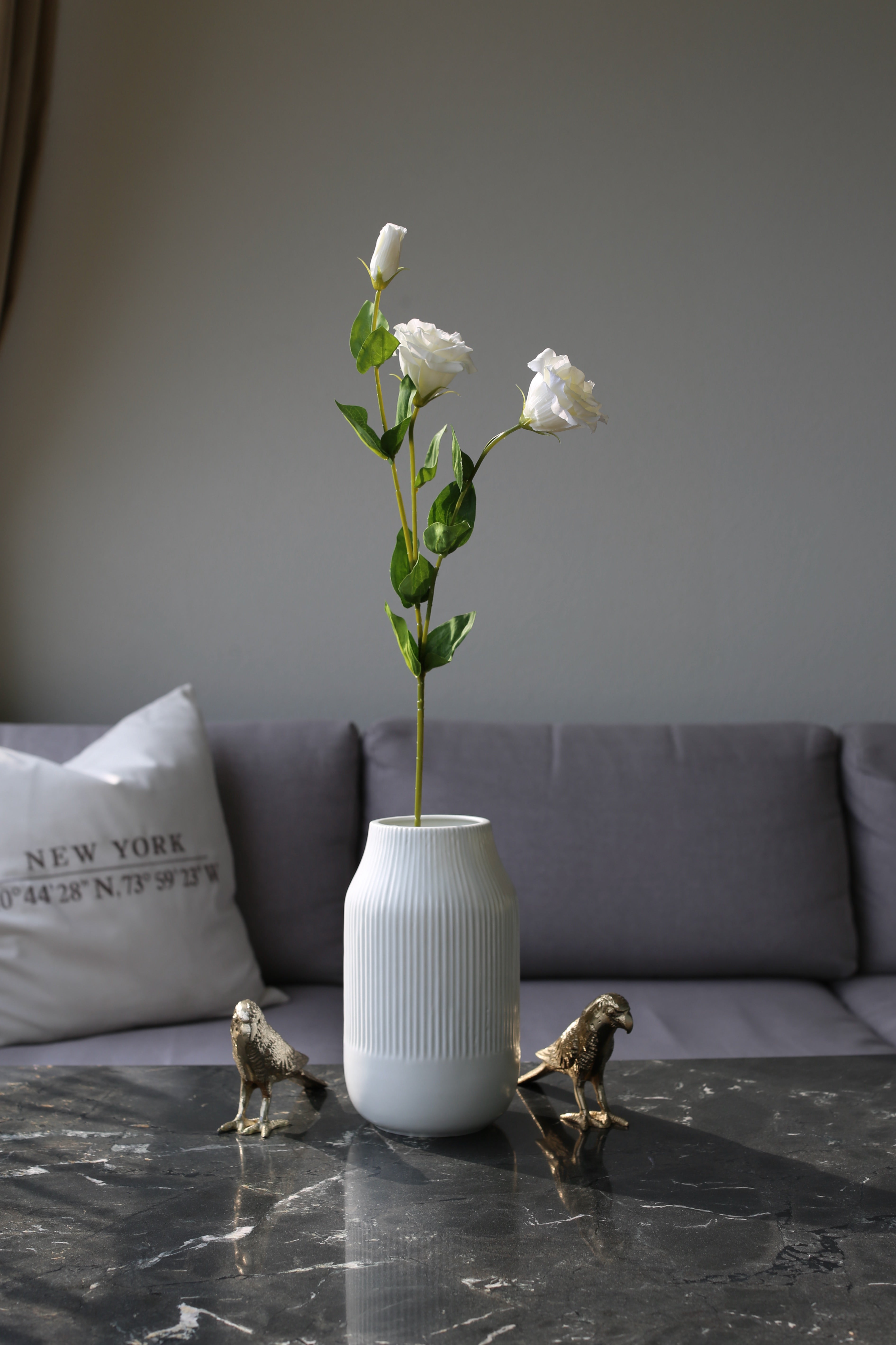 White Lisianthus (Eustoma) – Premium Real Touch Stem